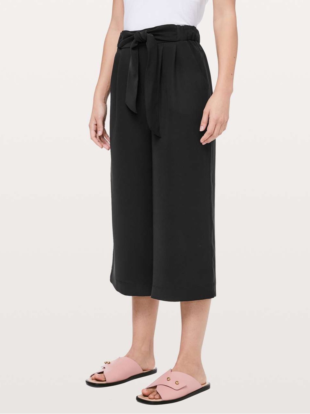 Lululemon Noir Crop Black Capris Tie-Waist
